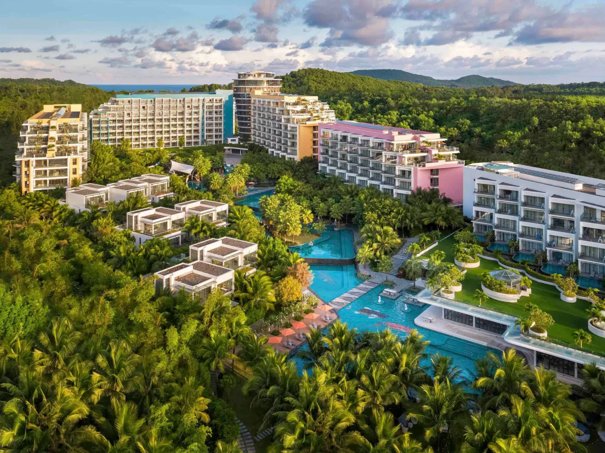 Premier Residences Phu Quoc Emerald Bay Resort